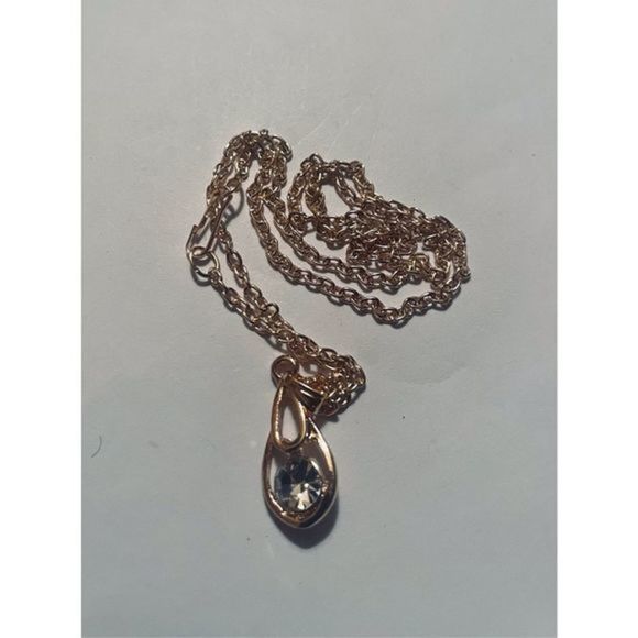 Gold AND WHITE SAPPHIRE OVAL NECKLACE - Picture 5 of 6